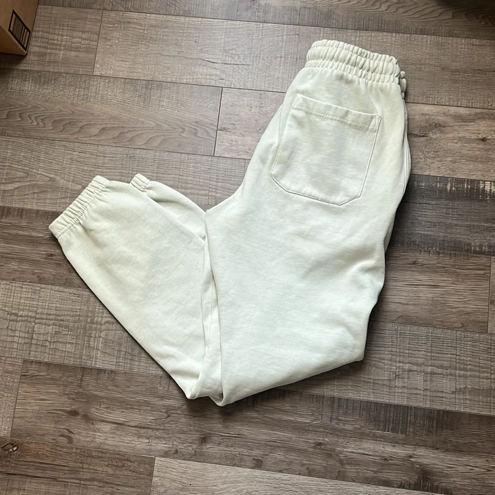 Sweatpants - Picture 3 of 6
